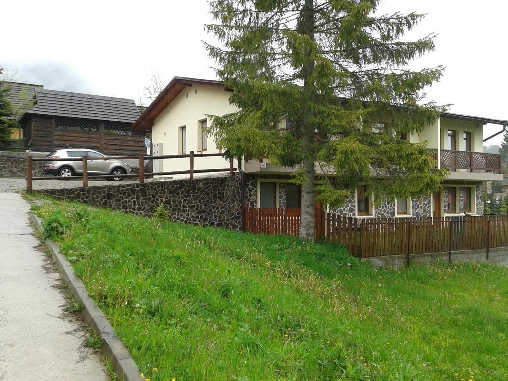 Apartments Michalka - Ap. Dom Skalka Dóval Kültér fotó